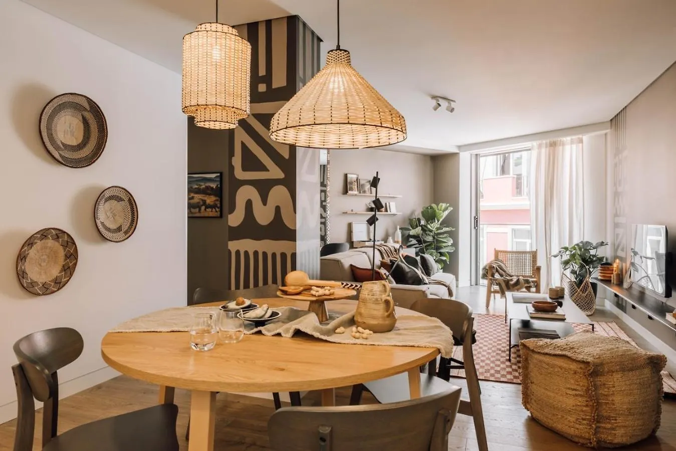 Rundi - 2 Bedrooms In Santo Antonio Lisbon Portugal