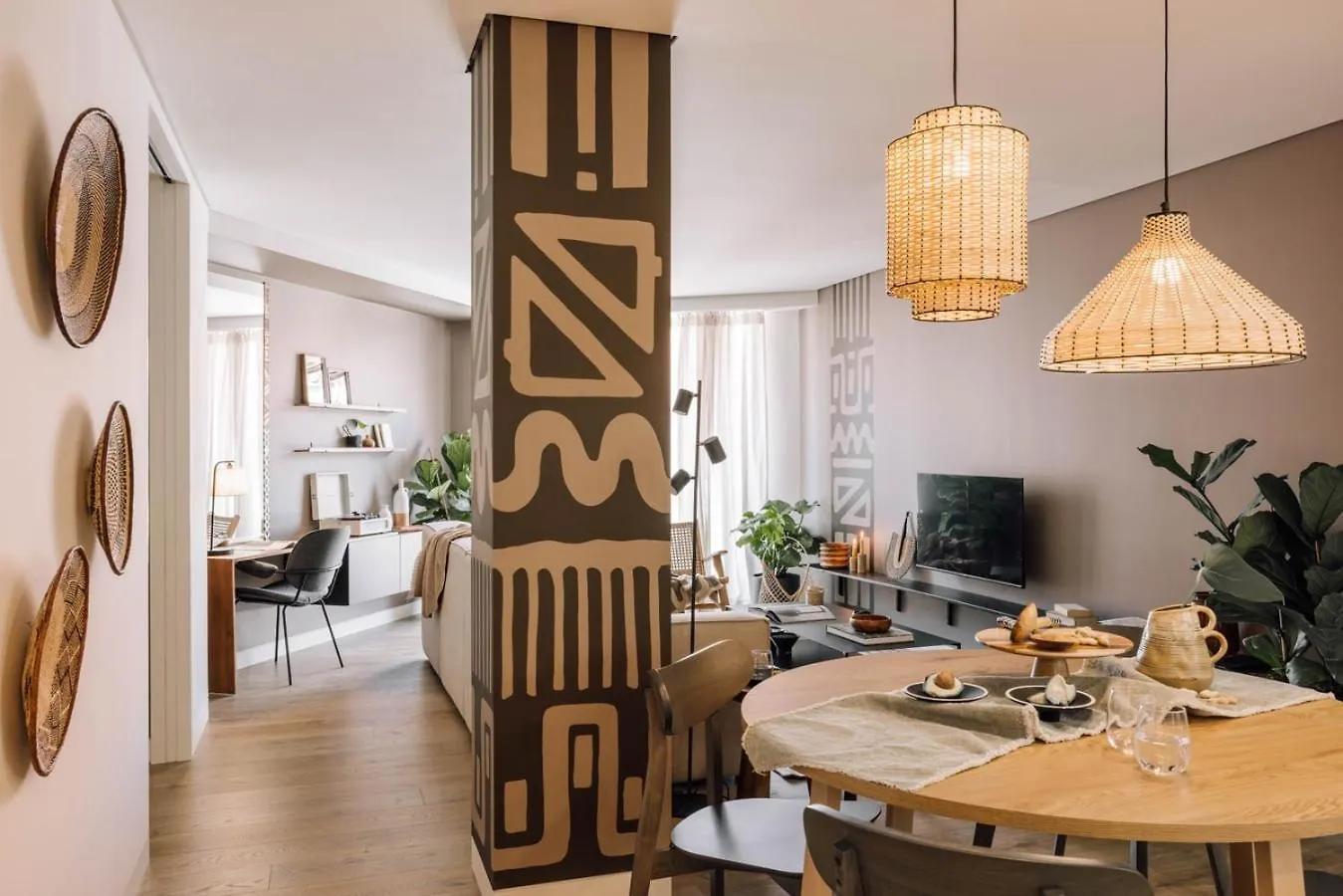 Rundi - 2 Bedrooms In Santo Antonio Lisbon 0*,  Portugal